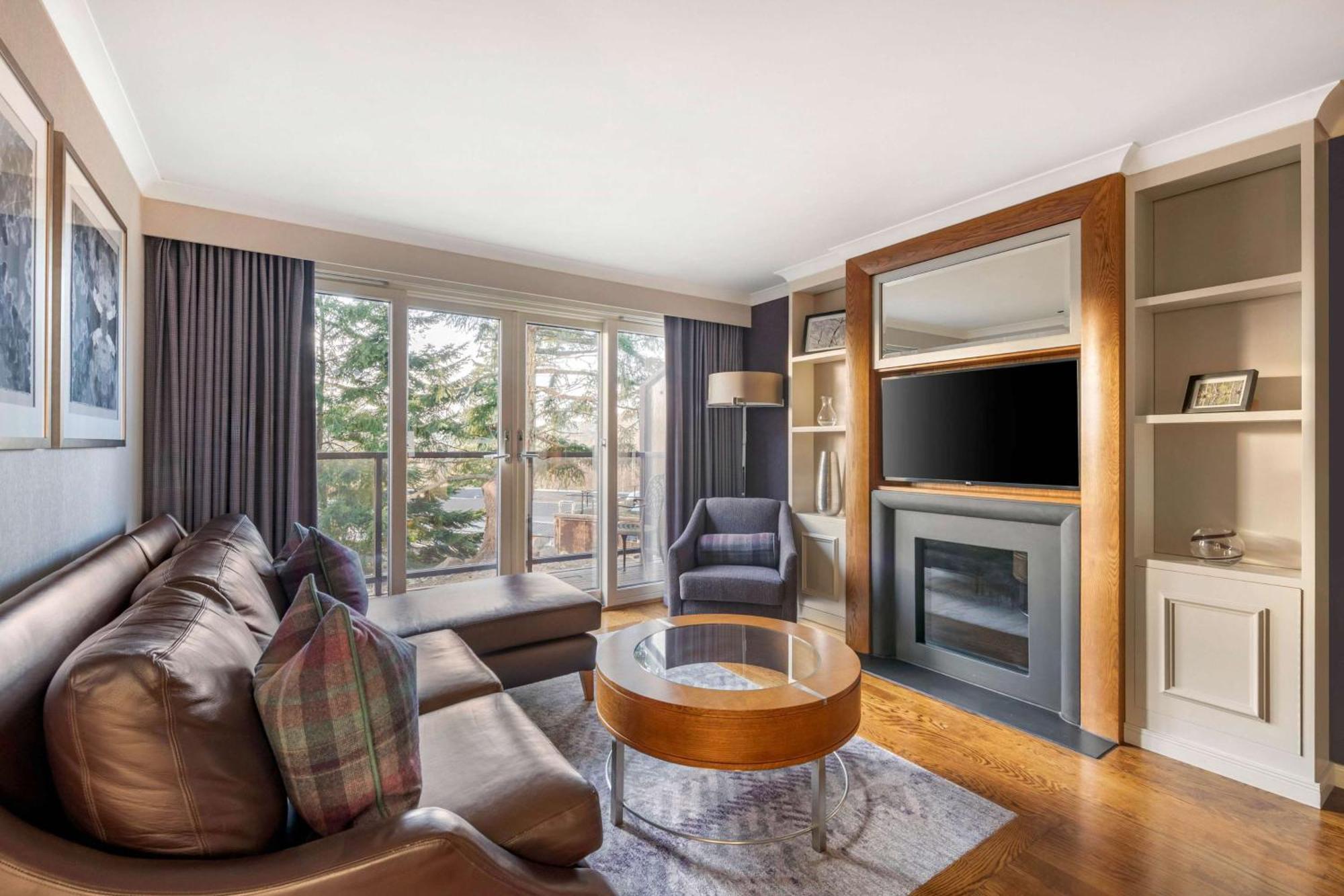 Hilton Grand Vacations Club Craigendarroch Suites Scotland Ballater Esterno foto
