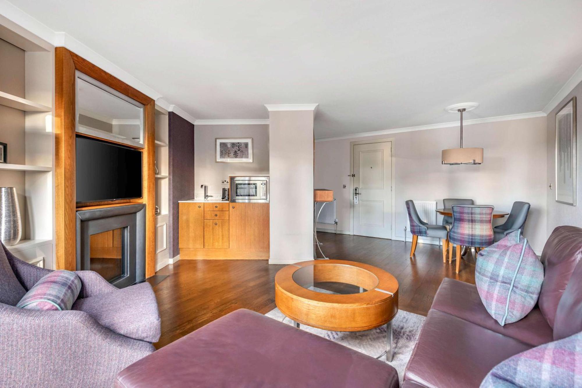 Hilton Grand Vacations Club Craigendarroch Suites Scotland Ballater Esterno foto